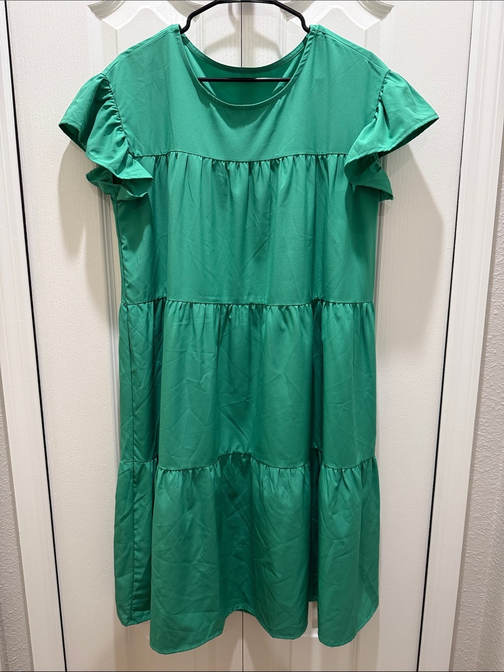 Source Unknown Green Tiered Ruffle Sleeve Midi Dress